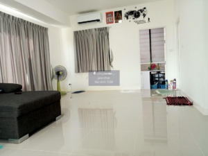 ทาวน์โฮม พลีโน่ ประชาอุทิศ90 โซนรับแขก