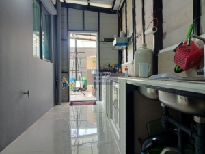 ทาวน์โฮม พลีโน่ ประชาอุทิศ90 โซนครัว