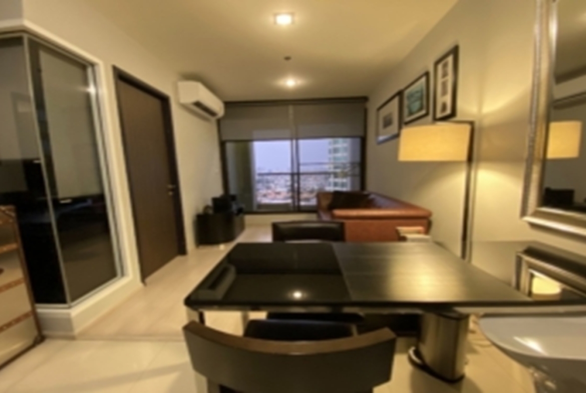 Rythm Sukhumvit Bts Prakanong