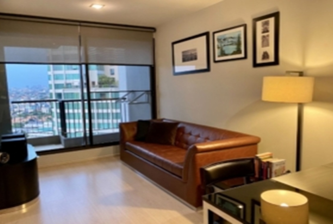 Rythm Sukhumvit Bts Prakanong