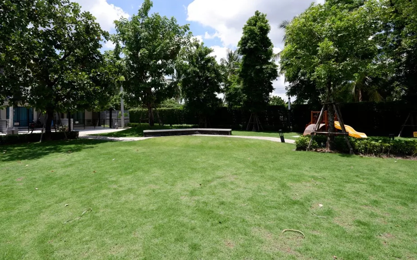 ทาวน์เฮ้าส์ พลีโน่ ราชพฤกษ์ นนทบุรี