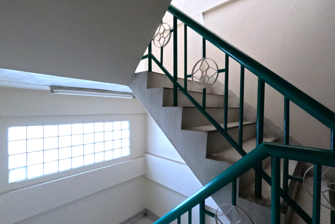 พัชรอพาร์ทเม้นท์ ประชาราษฎร์ สาย1 ซ.32