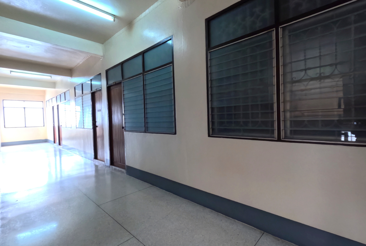 พัชรอพาร์ทเม้นท์ ประชาราษฎร์ สาย1 ซ.32