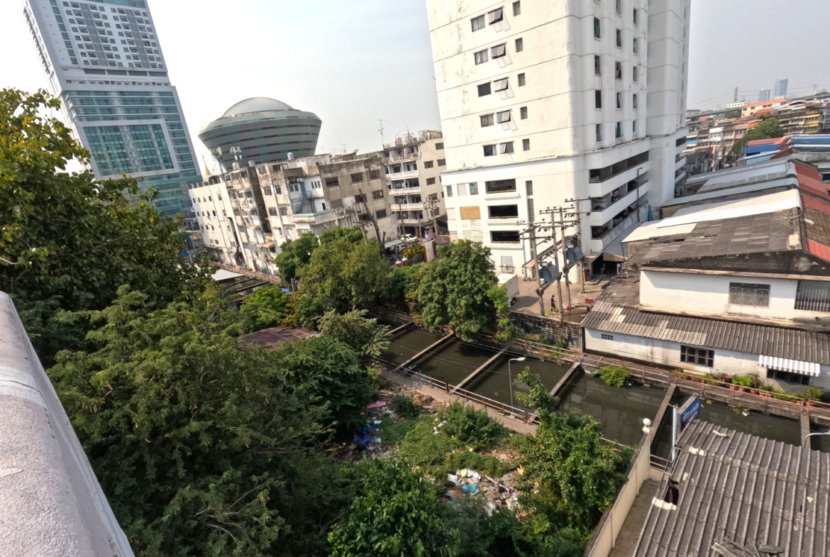 พัชรอพาร์ทเม้นท์ ประชาราษฎร์ สาย1 ซ.32