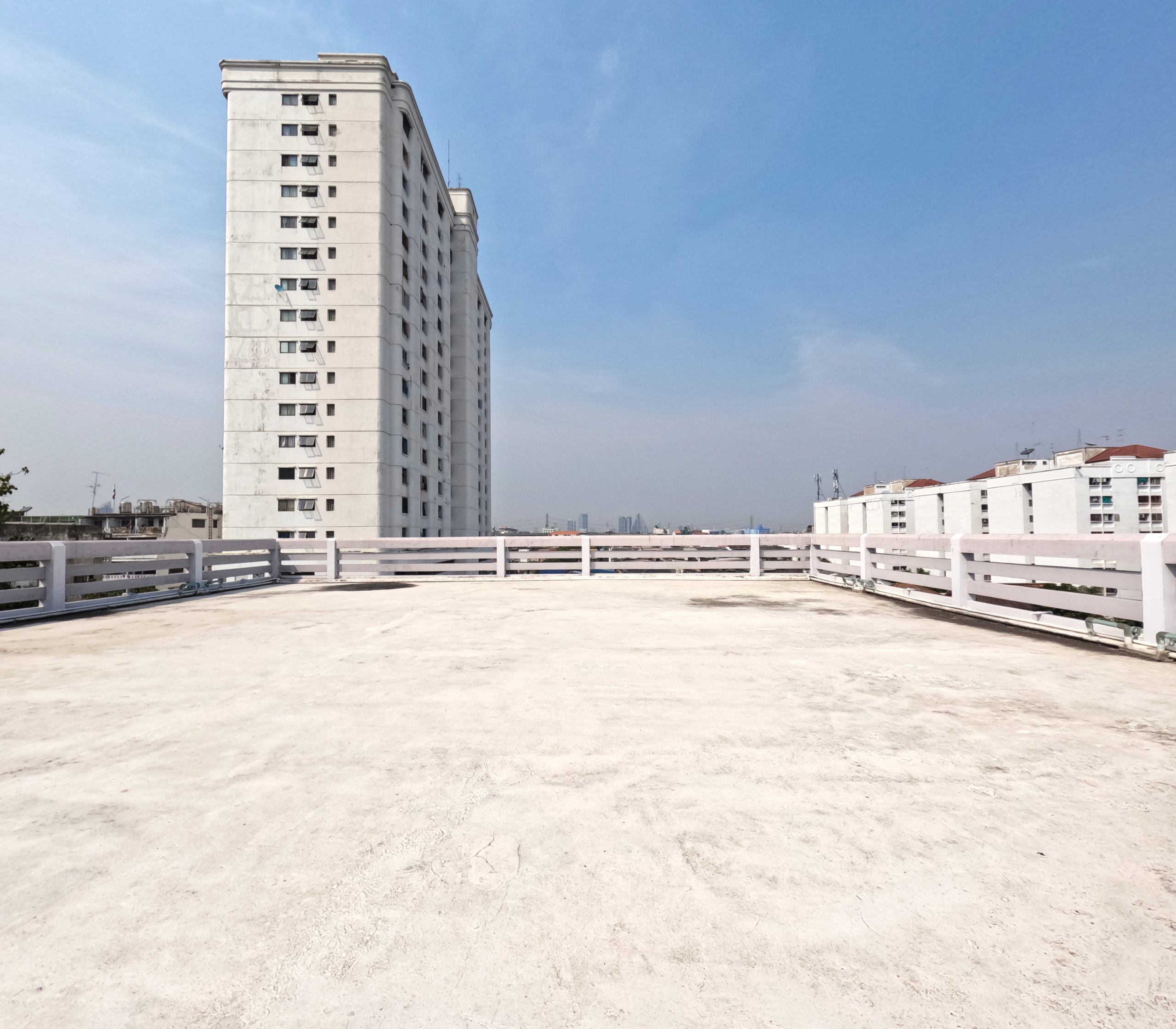 พัชรอพาร์ทเม้นท์ ประชาราษฎร์ สาย1 ซ.32