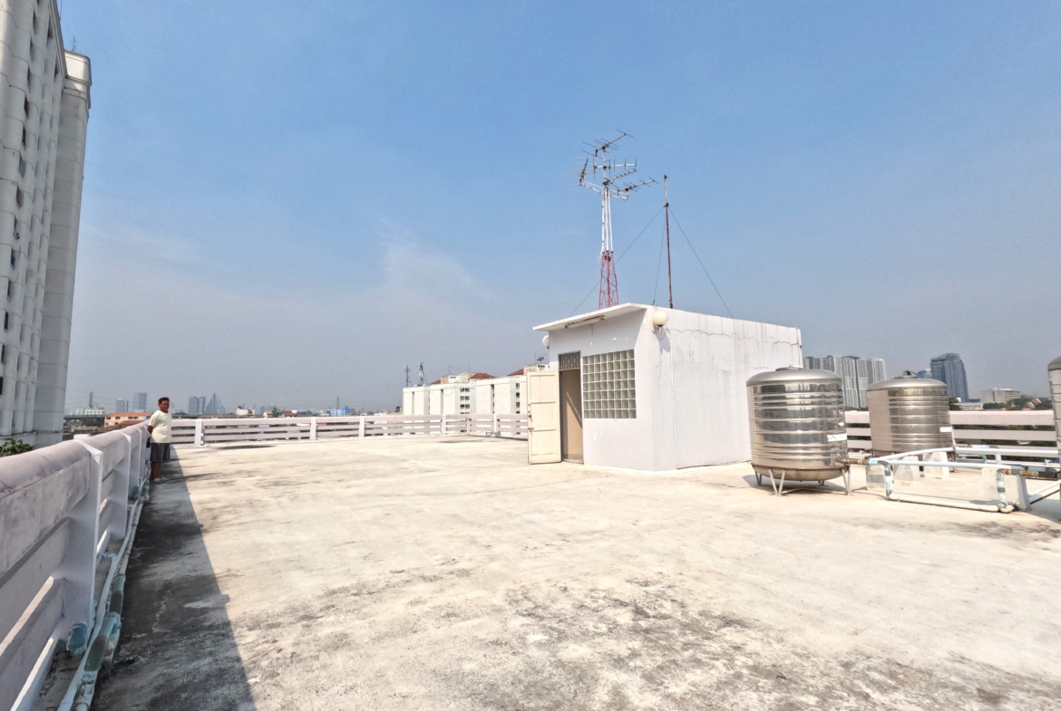 พัชรอพาร์ทเม้นท์ ประชาราษฎร์ สาย1 ซ.32