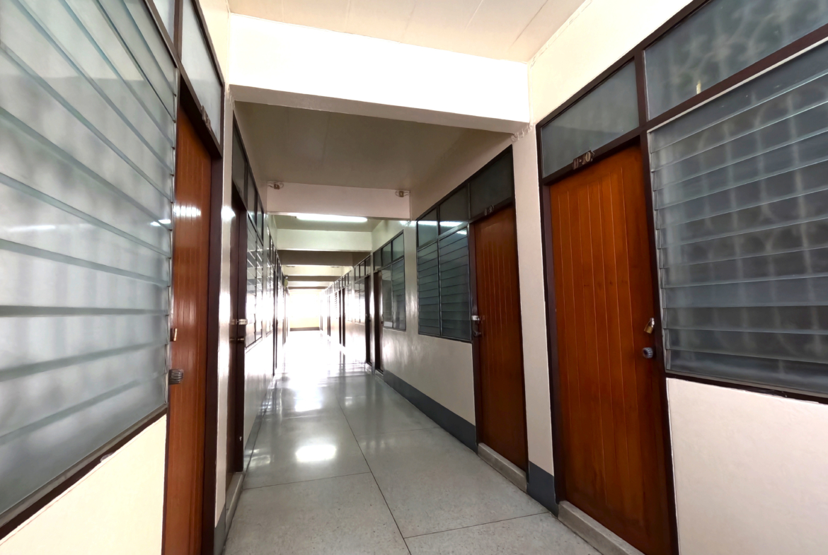 พัชรอพาร์ทเม้นท์ ประชาราษฎร์ สาย1 ซ.32