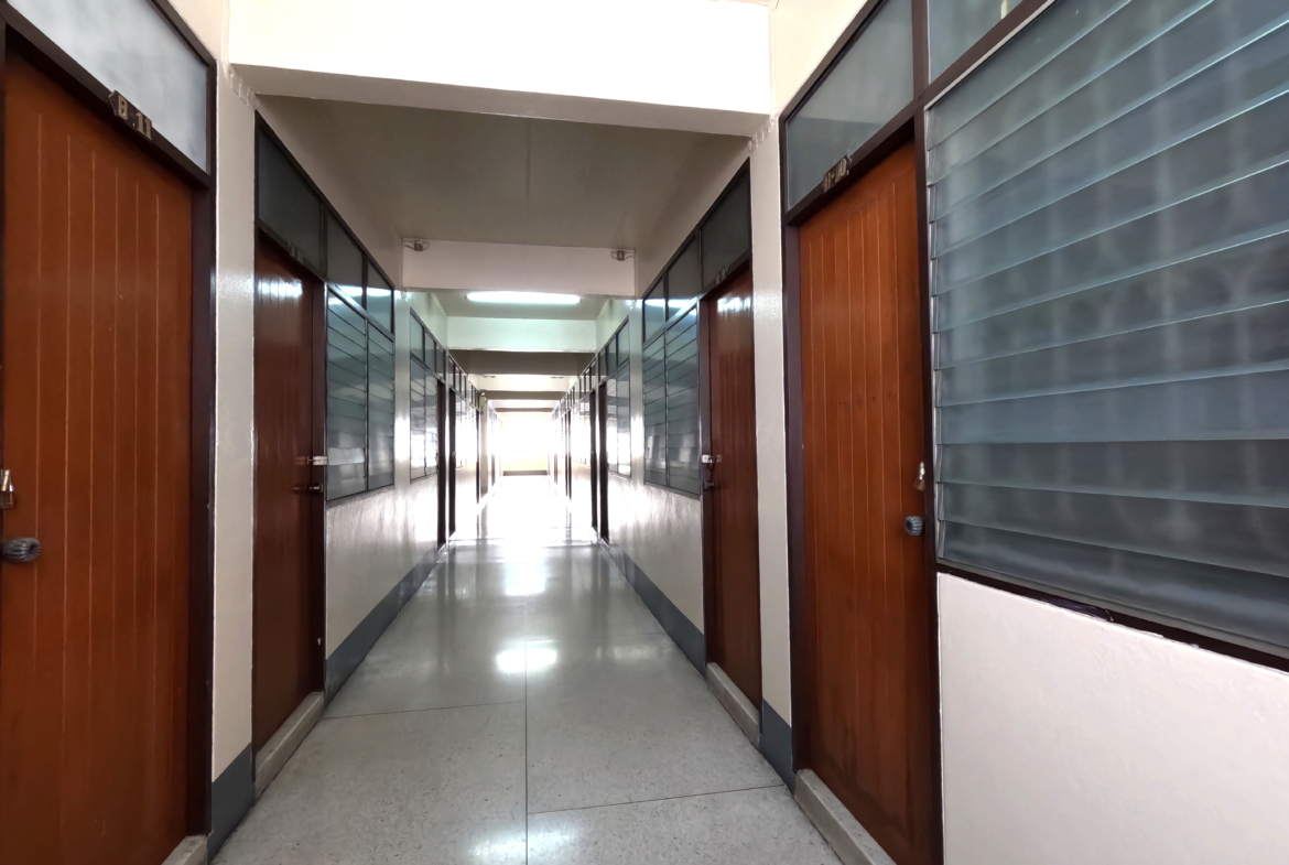 พัชรอพาร์ทเม้นท์ ประชาราษฎร์ สาย1 ซ.32