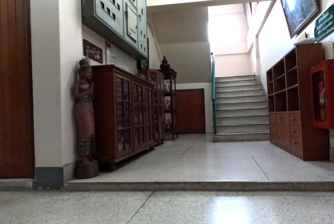 พัชรอพาร์ทเม้นท์ ประชาราษฎร์ สาย1 ซ.32