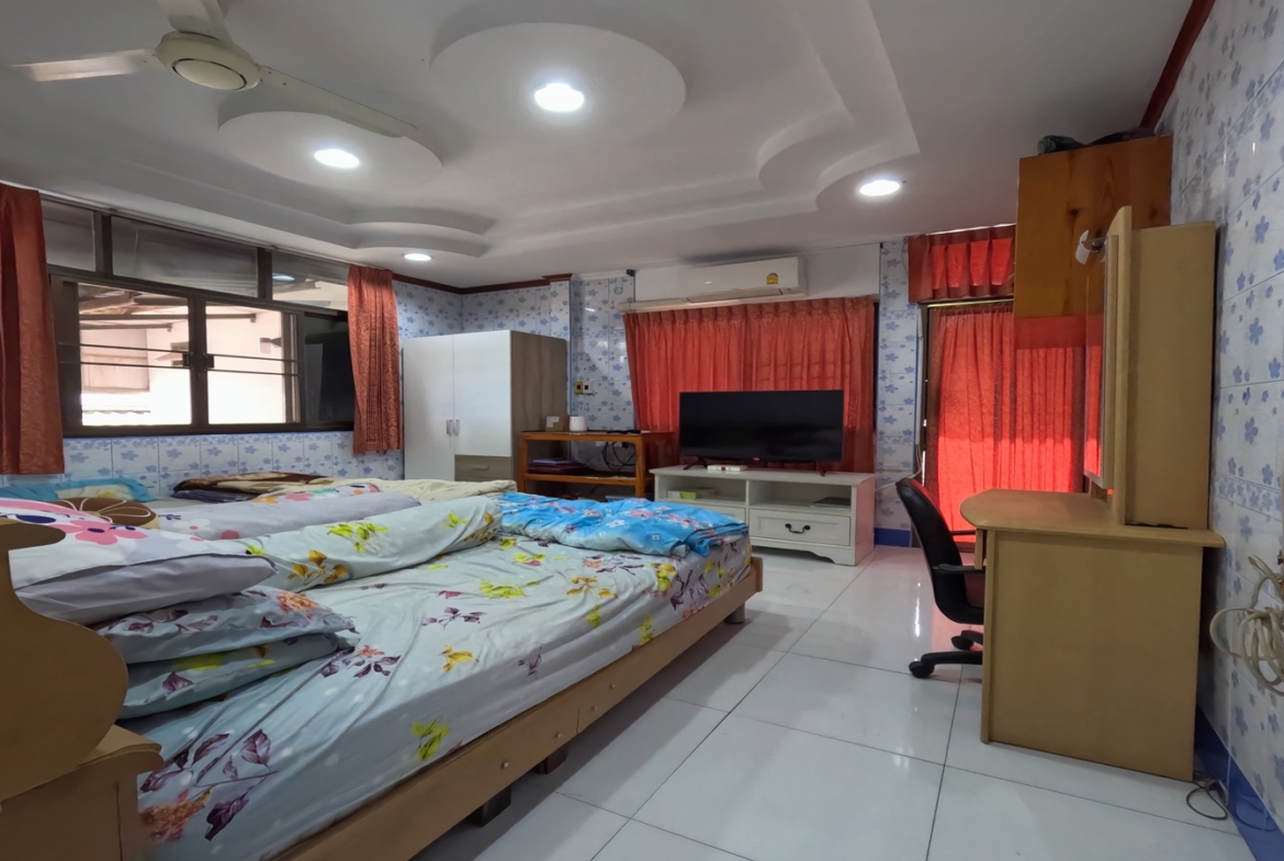 ม.เคหะทอง ซอยเพชรเกษม3