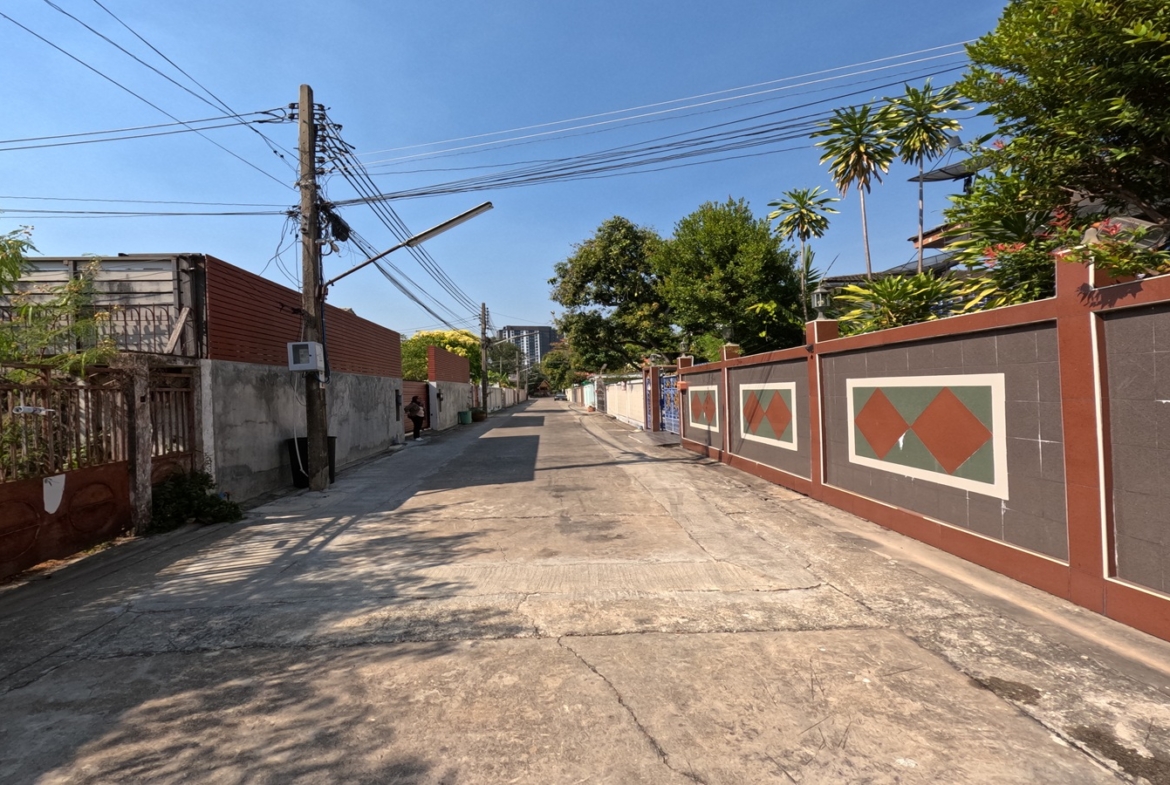 ม.เคหะทอง ซอยเพชรเกษม3