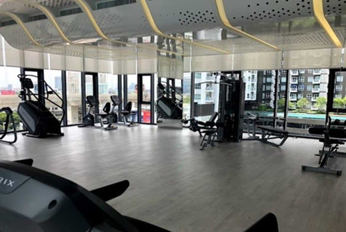 คอนโด เดอะไลน์ วงศ์สว่าง