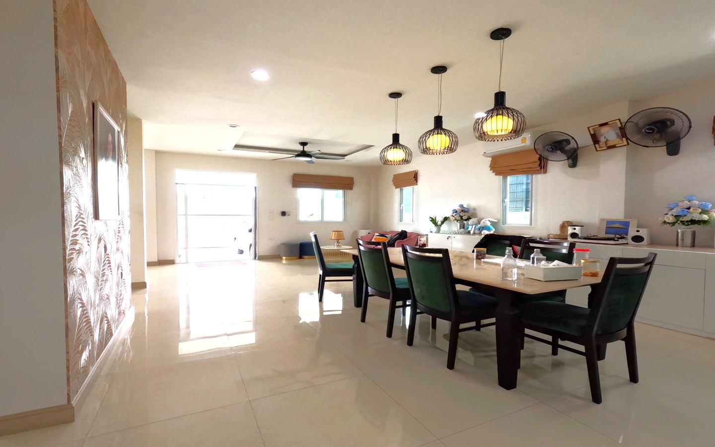 บ้านอิ่มอัมพร2 บ้านอิ่มอัมพร2 -66.1ตรว. หลังมุมใกล้ BtsและMrtบางหว้า