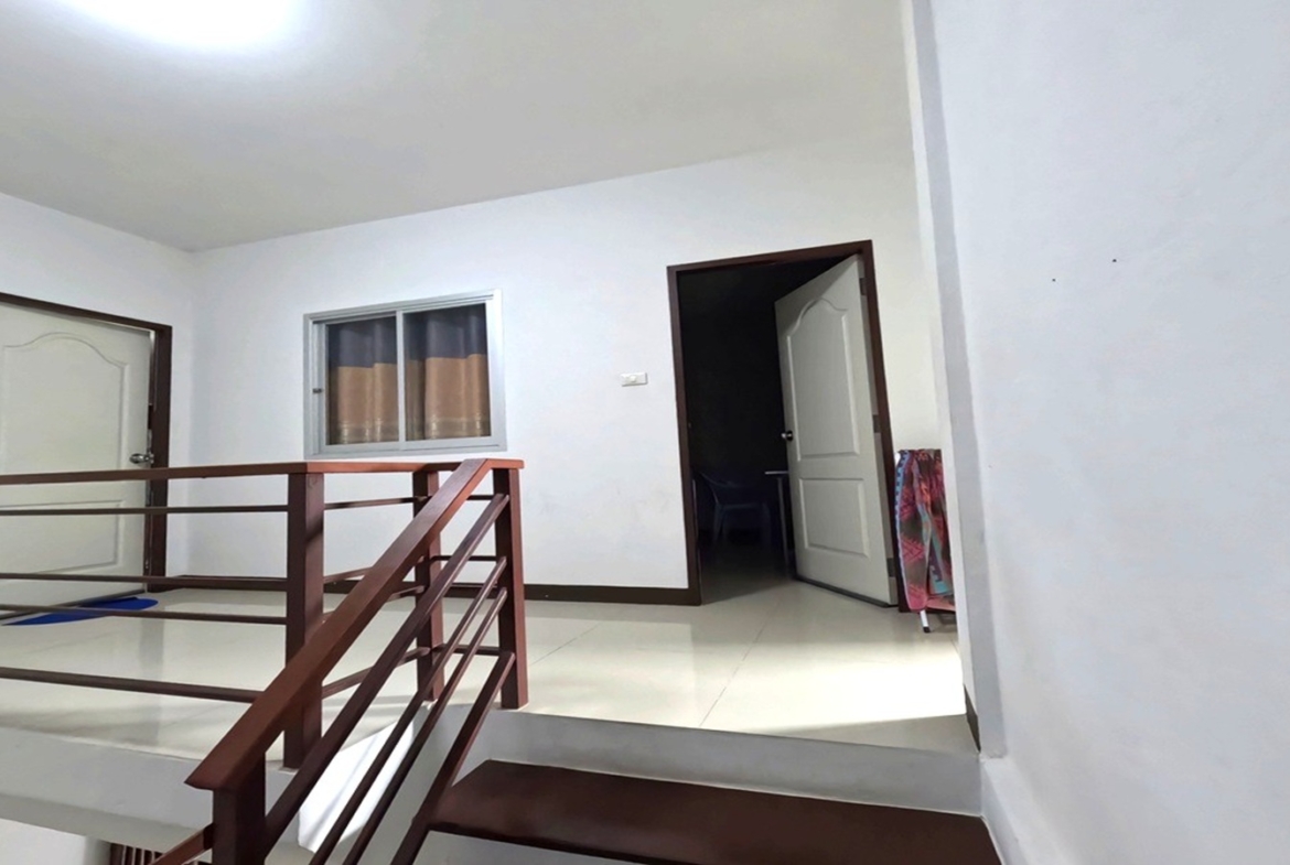 ทาวน์โฮม พระปิ่น12 พุทธสาคร สภาพดี