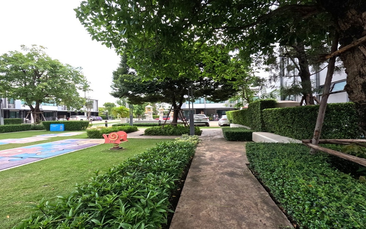 ทาวน์โฮมพลีโน่ พระราม9-กรุงเทพกรีฑา2ตัดใหม่