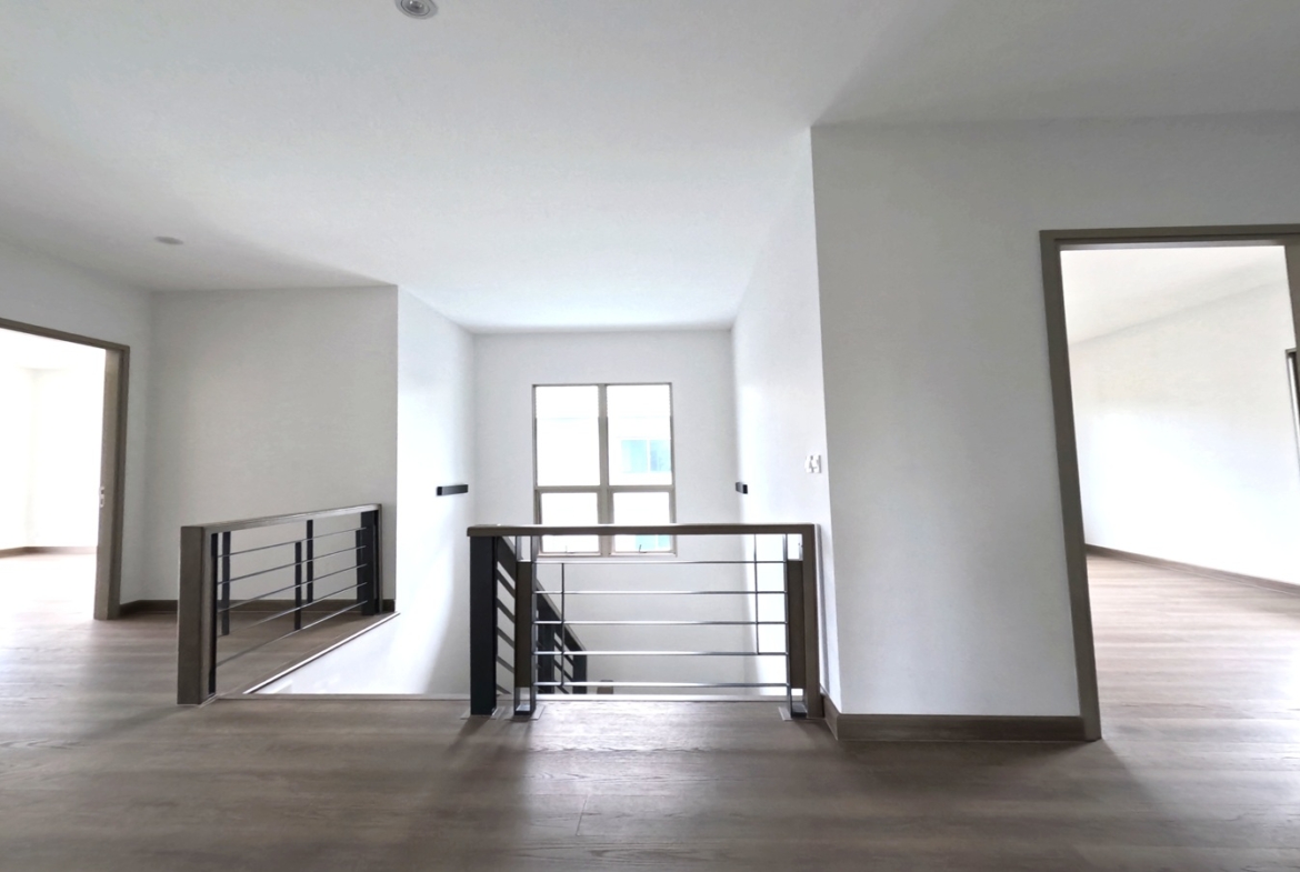 The PalmChaengwattana-Chaiyaphrue2High class